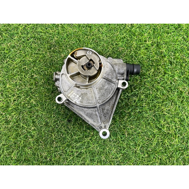 Вакуумный насос (тормозная система) BMW 4-series F32 2015 2.0 11667622380