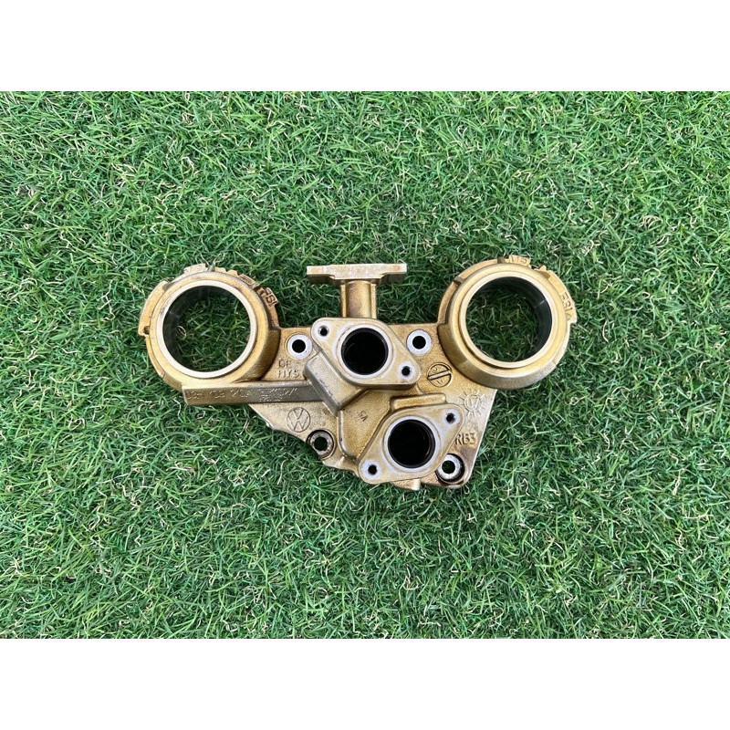 Корпус регуляторов фаз грм (двигатель и элементы) AUDI Q7 4L 2007 3.6 03H109210A