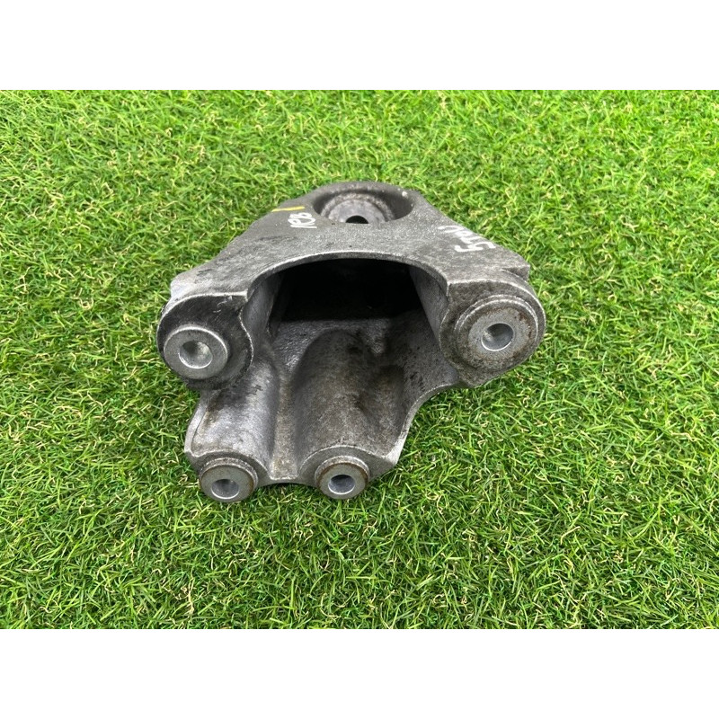 Кронштейн двигателя (кронштейны двигателя) Volkswagen Touareg NF 2012 3.0 7L6199307A