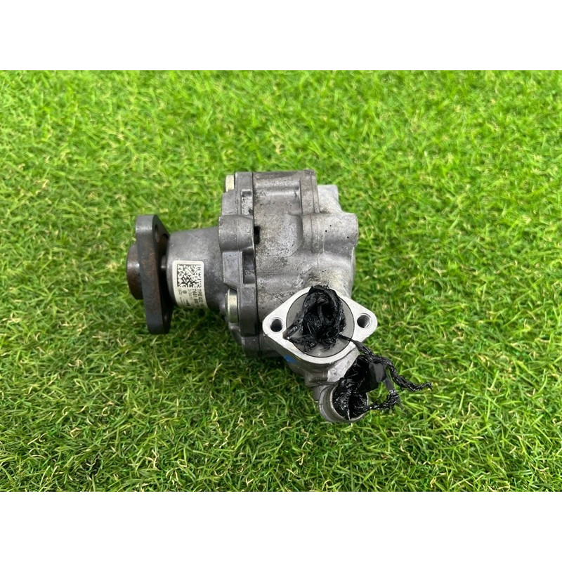 Насос гидроусилителя руля (рулевое управление) Volkswagen Touareg NF 2012 3.0 7P6422154A