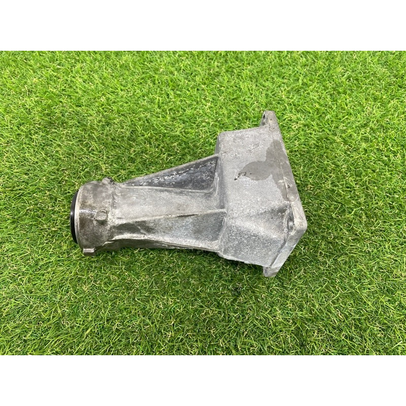 Кронштейн промежуточного вала (трансмиссия) BMW X5 E70 2012 3.0 N55 31507552541