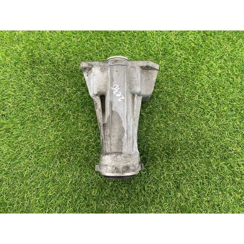 Кронштейн промежуточного вала (трансмиссия) BMW X5 E70 2012 3.0 N55 31507552541