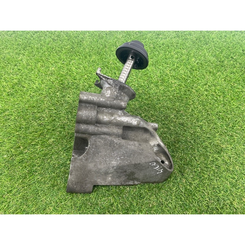 Корпус масляного фільтра (двигун та елементи) Volkswagen Touareg NF 2011 3.6 022199354L