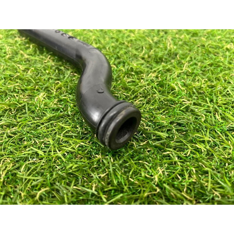 Трубка системы охлаждения (система охлаждения) AUDI A7 4G 2013 3.0 CGXB 06E121065Q