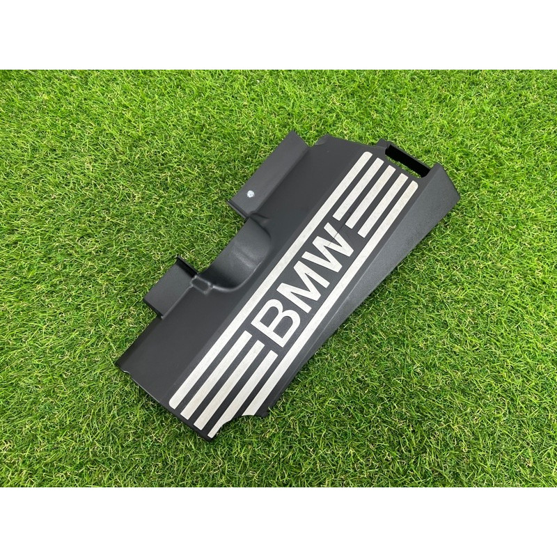 Декоративная крышка двигателя (двигатель и элементы) BMW X5 E70 2008 4.8 N62/TU 11127548851