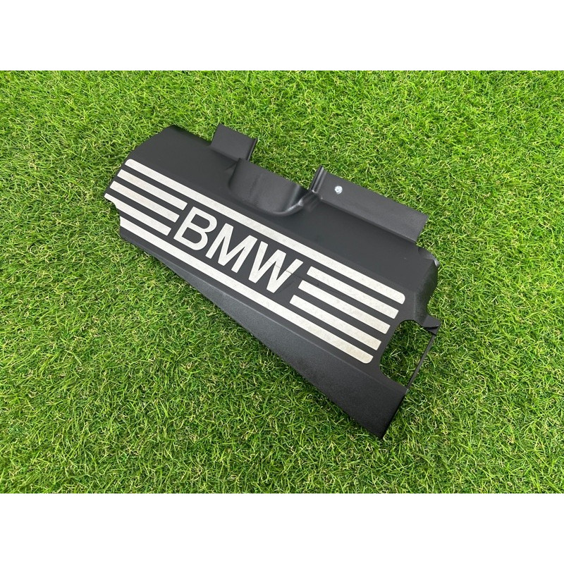 Декоративная крышка двигателя (двигатель и элементы) BMW X5 E70 2008 4.8 N62/TU 11127548851