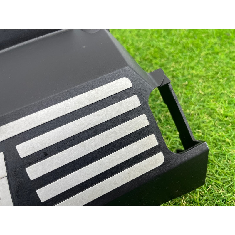 Декоративная крышка двигателя (двигатель и элементы) BMW X5 E70 2008 4.8 N62/TU 11127548851