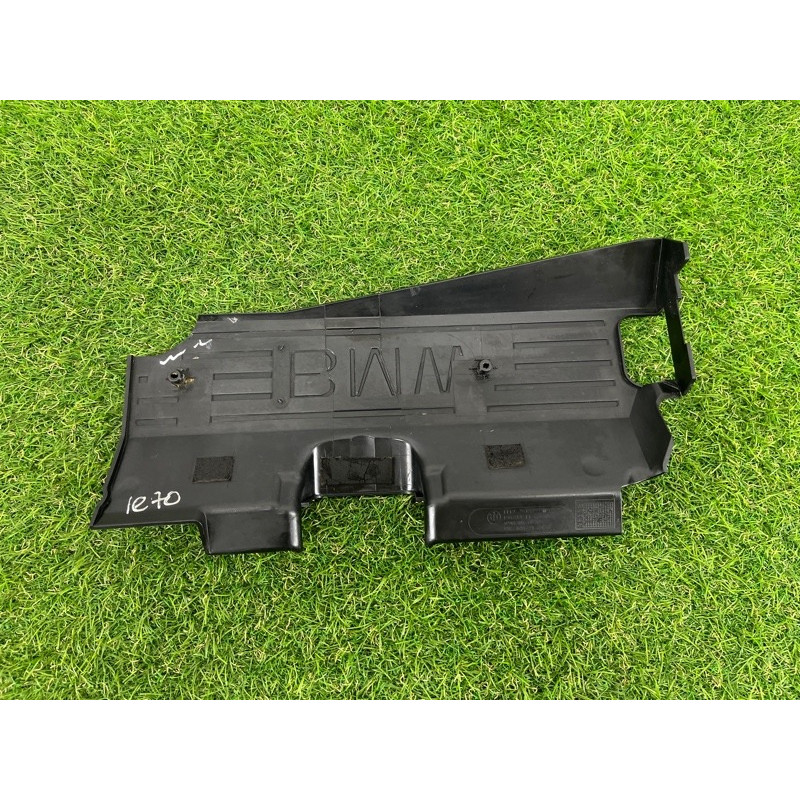 Декоративная крышка двигателя (двигатель и элементы) BMW X5 E70 2008 4.8 N62/TU 11127548851