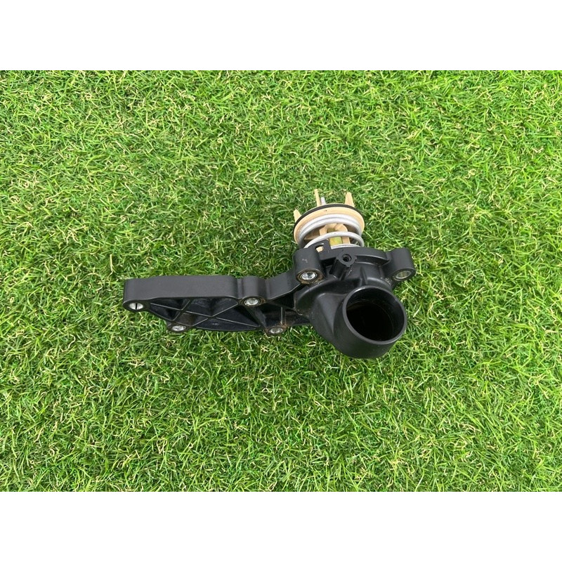 Корпус термостата (система охлаждения) AUDI A7 4G 2013 3.0 CGXB 06E121111AL