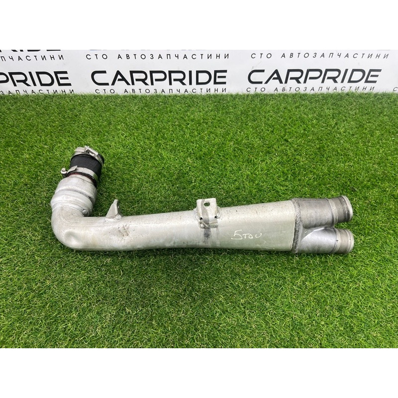 Патрубок інтеркулера (двигун та елементи) Volkswagen Touareg NF 2012 3.0 7P0145941A