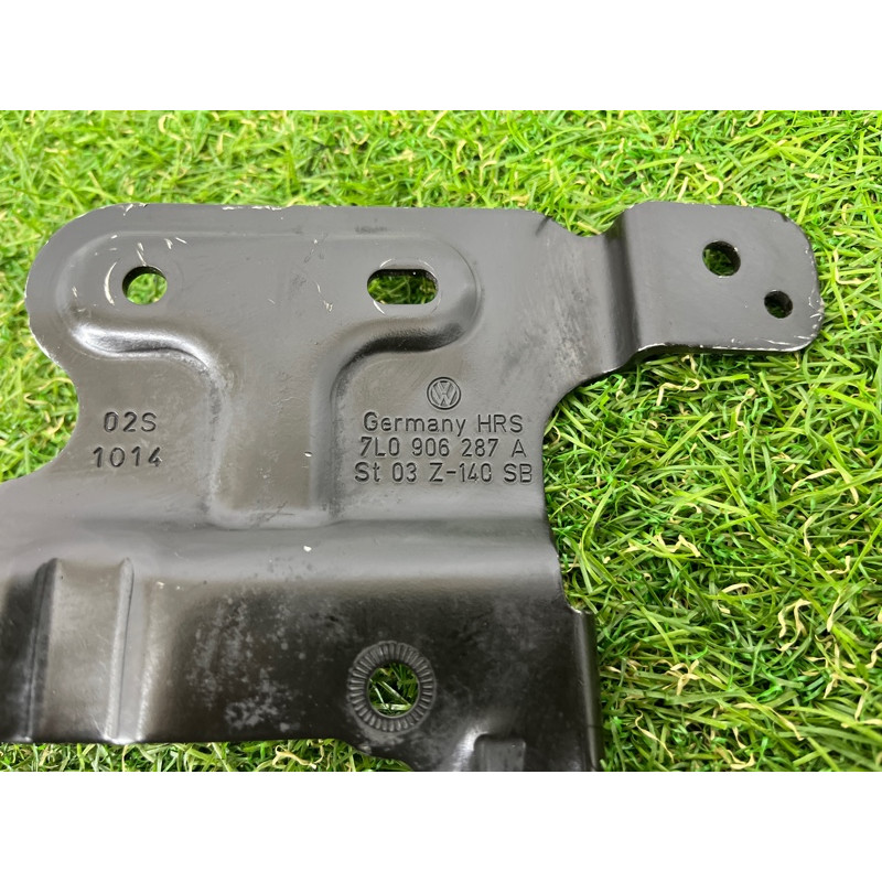 Кронштейн насоса вторичного воздуха (кронштейны двигателя) AUDI Q7 4L 2014 3.0 TFSi CTWB 7L0906287A