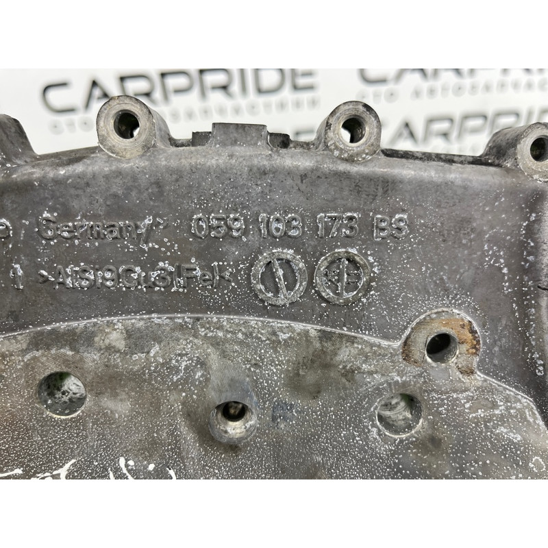 Кришка двигуна (двигун та елементи) Volkswagen Touareg NF 2012 3.0 059103171AL