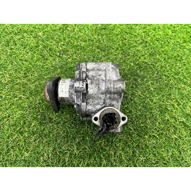 Насос гидроусилителя руля (рулевое управление) Volkswagen Touareg NF 2011 3.6 7P0422154A