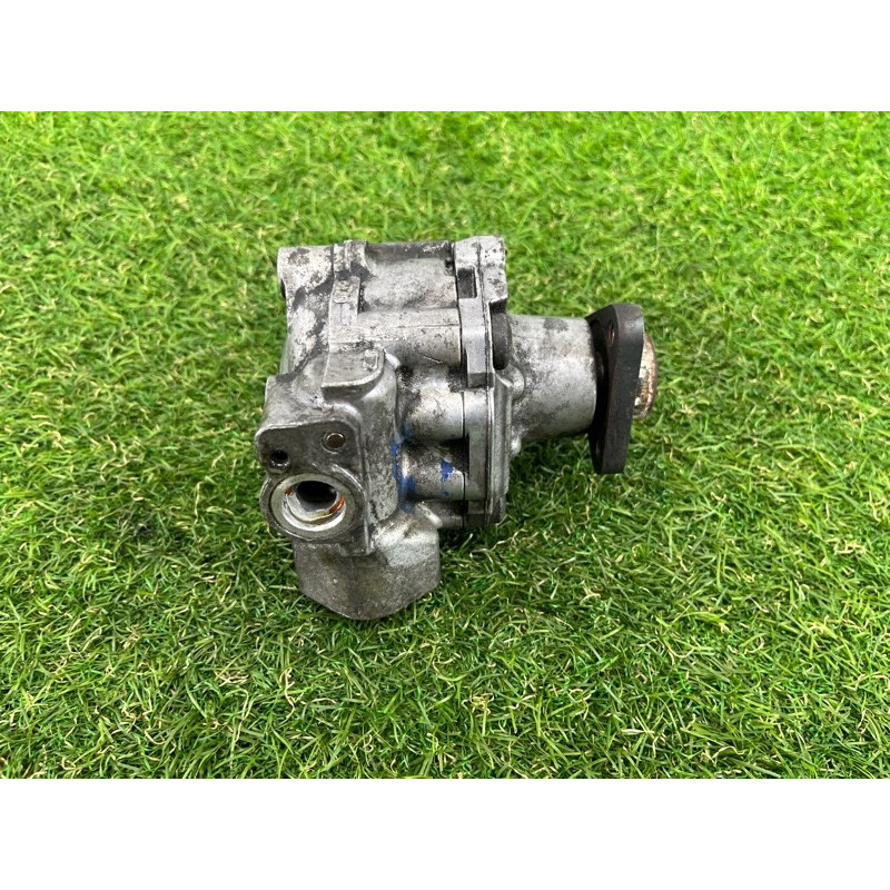 Насос гидроусилителя руля (рулевое управление) Volkswagen Touareg NF 2011 3.6 7P0422154A