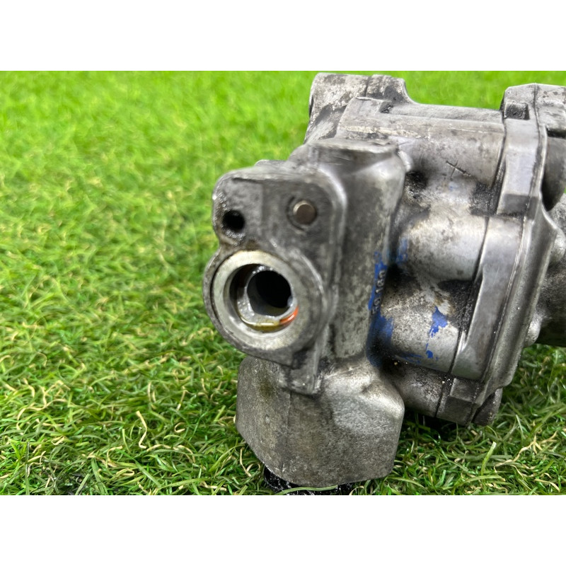 Насос гидроусилителя руля (рулевое управление) Volkswagen Touareg NF 2011 3.6 7P0422154A