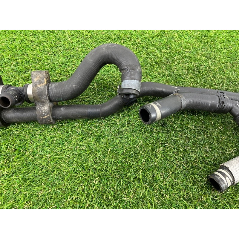 Патрубок (система охлаждения) Volkswagen Touareg NF 2011 3.6 7P6121156E