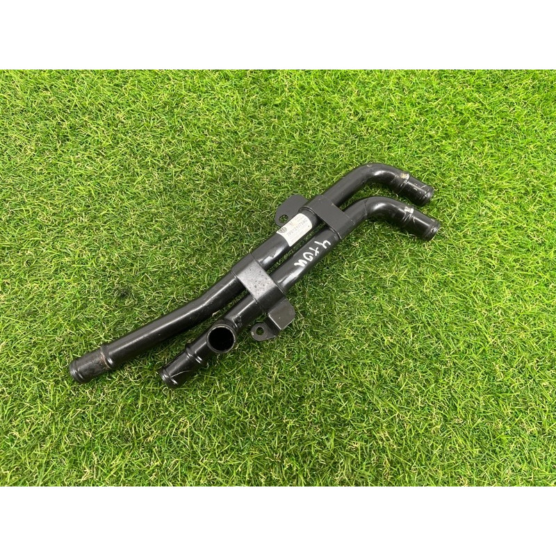 Трубка системи охолодження (система охолодження) Volkswagen Touareg NF 2011 3.6 7P0121065L