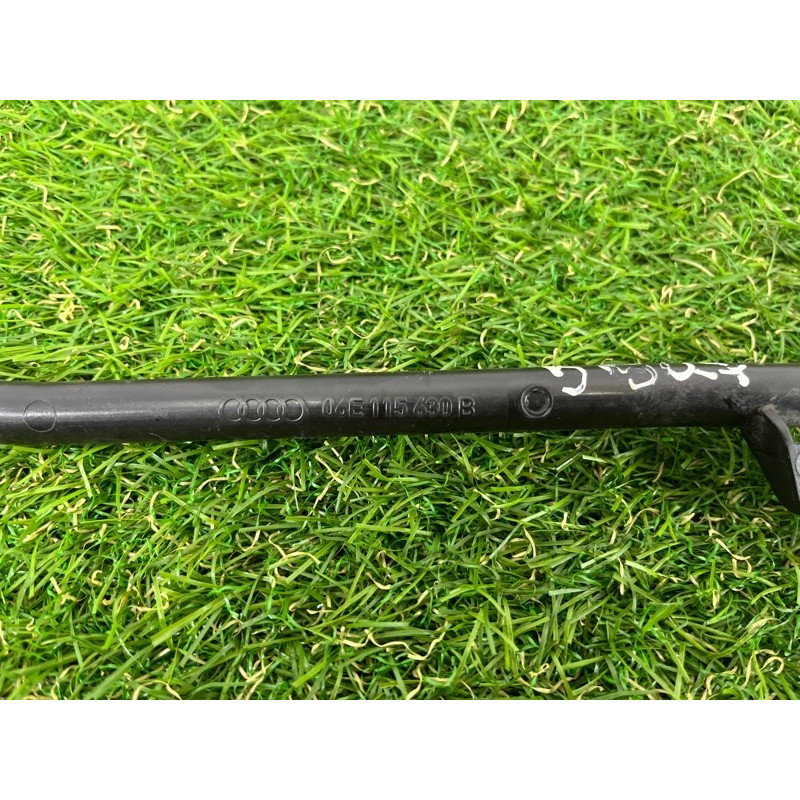 Направляющая масляного щупа (двигатель и элементы) AUDI Q7 4M 2017 3.0 TFSi CREC 06E115630B