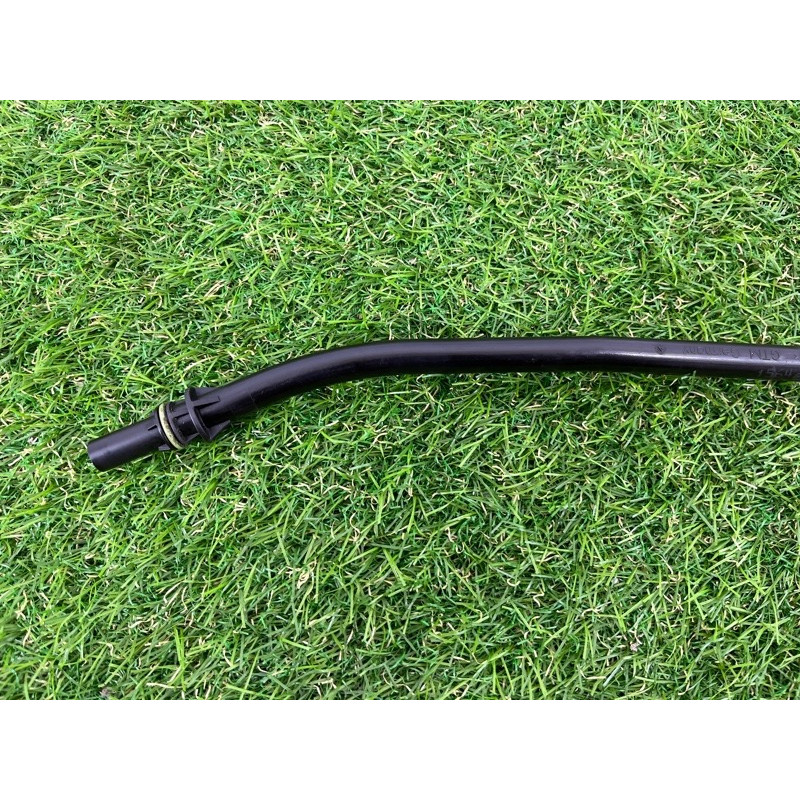 Направляющая масляного щупа (двигатель и элементы) AUDI A7 4G 2013 3.0 CGXB 06E115630B