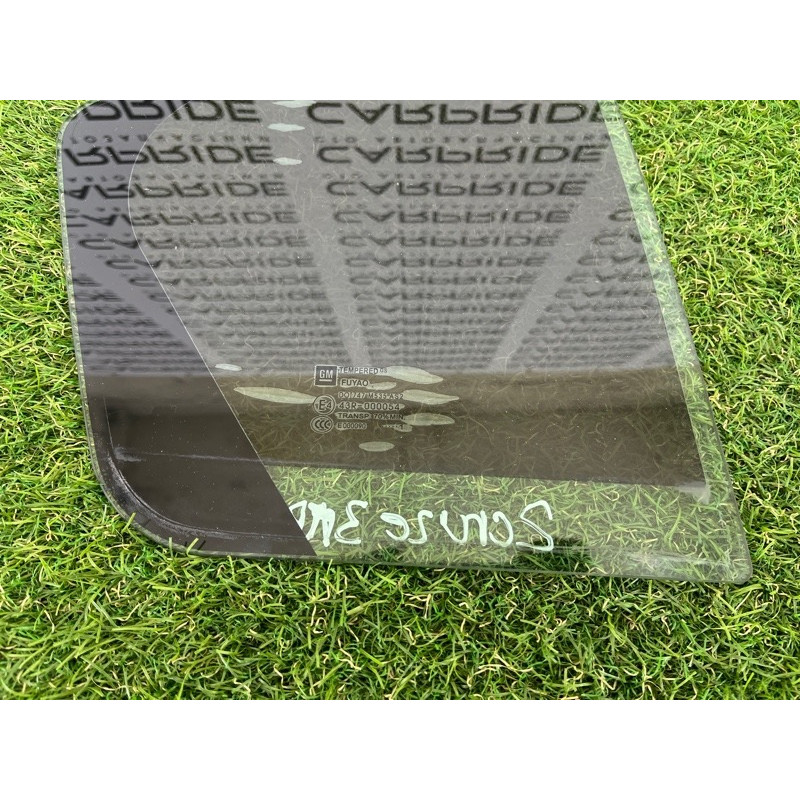 Форточка двери (кузов и элементы) CHEVROLET Cruze J300 2011 1.4 95967118