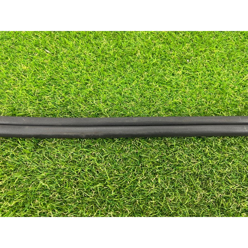 Уплотнитель стекла двери (кузов и элементы) AUDI A7 4G 2013 3.0 CGXB 4G8837480L