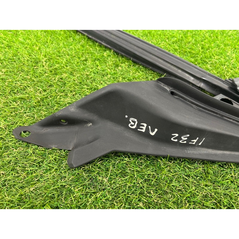 Уплотнитель стекла двери (кузов и элементы) BMW 4-series F32 2015 2.0 51337279777