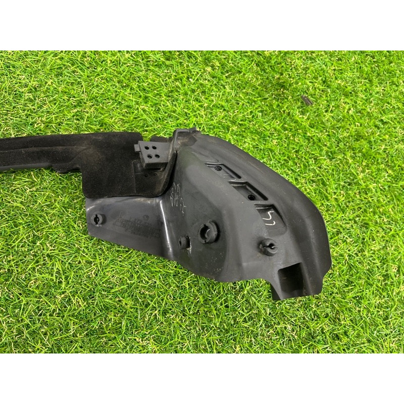 Уплотнитель стекла двери (кузов и элементы) BMW 4-series F32 2015 2.0 51337279735