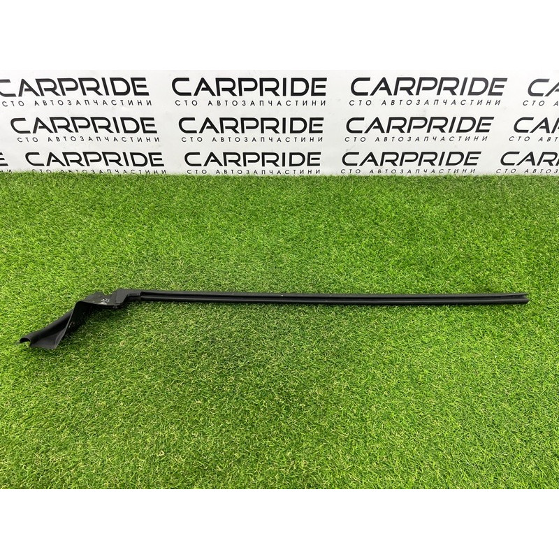 Уплотнитель стекла двери (кузов и элементы) BMW 4-series F32 2015 2.0 51337279735
