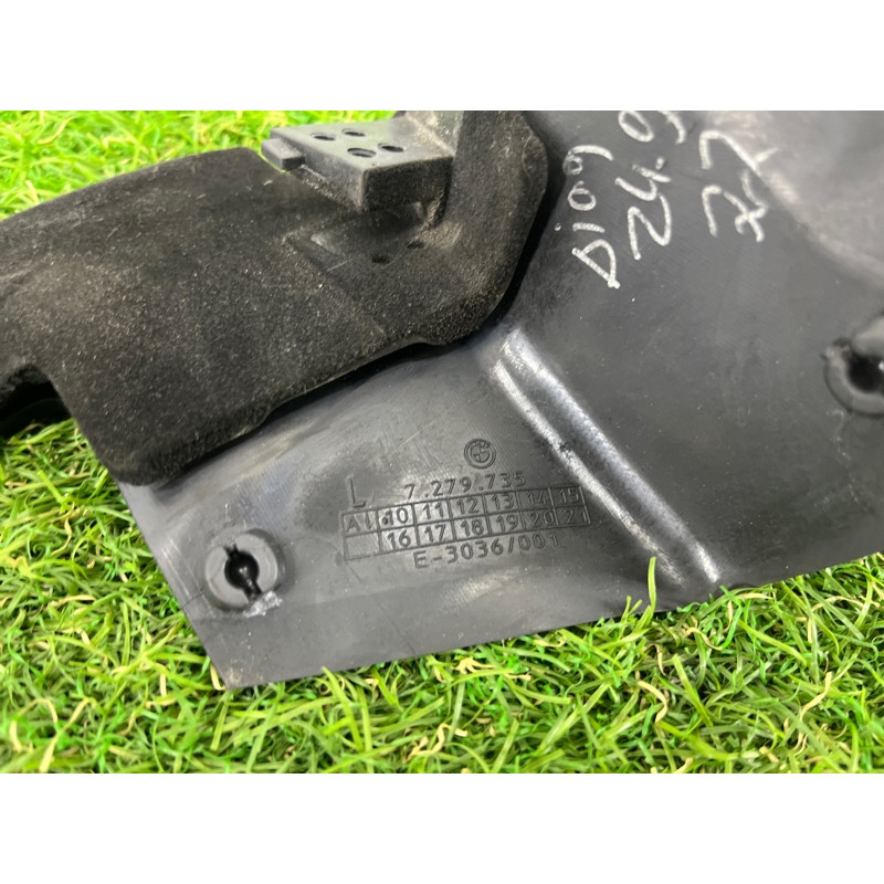 Уплотнитель стекла двери (кузов и элементы) BMW 4-series F32 2015 2.0 51337279735