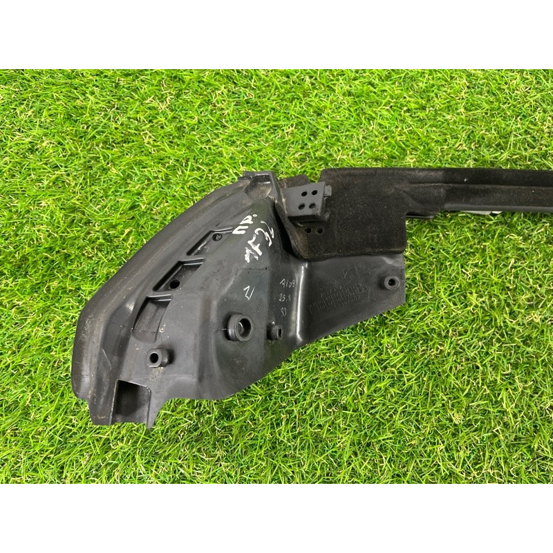 Уплотнитель стекла двери (кузов и элементы) BMW 4-series F32 2015 2.0 51337279736