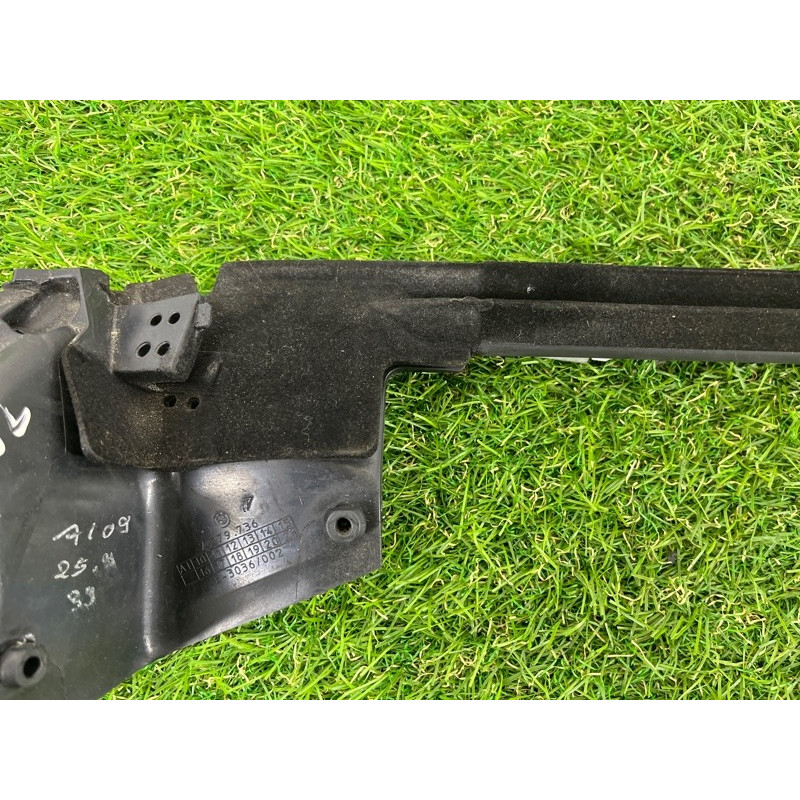 Уплотнитель стекла двери (кузов и элементы) BMW 4-series F32 2015 2.0 51337279736