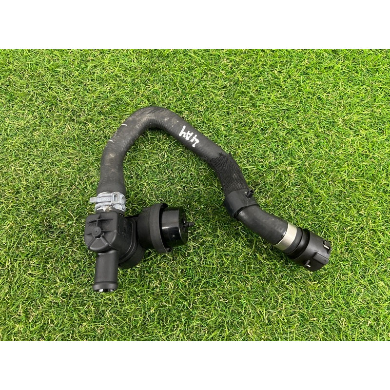 Патрубок (система охлаждения) AUDI A4 B8 2012 2.0 TFSI 8K1819376J