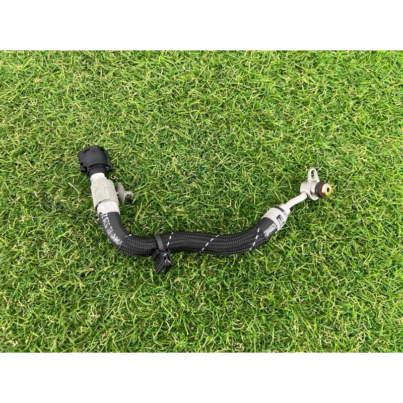 Шланг топливный (топливная система) AUDI Q7 4M 2017 3.0 TFSi CREC 06E127513AD