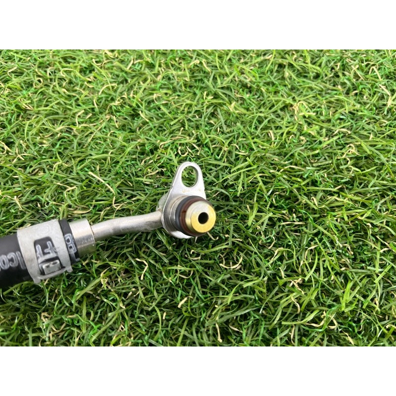 Шланг топливный (топливная система) AUDI Q7 4M 2017 3.0 TFSi CREC 06E127513AD