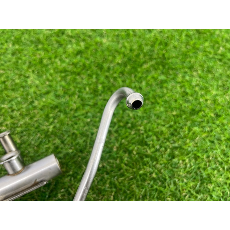 Топливная рампа (топливная система) AUDI A4 B8 2012 2.0 TFSI 06J133317M