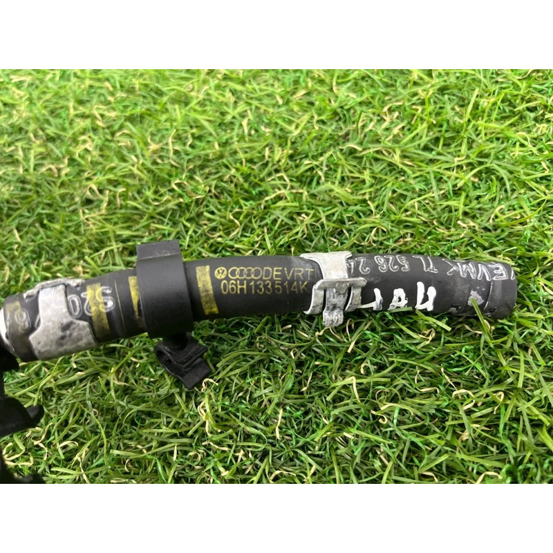 Вакуумная трубка (двигатель и элементы) AUDI A4 B8 2012 2.0 TFSI 06H133518AA