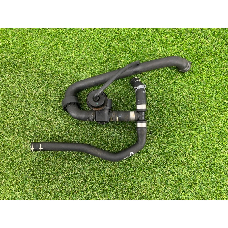 Клапан системы охлаждения (электрика / кнопки) Volkswagen Touareg NF 2012 3.6 7P0122049H