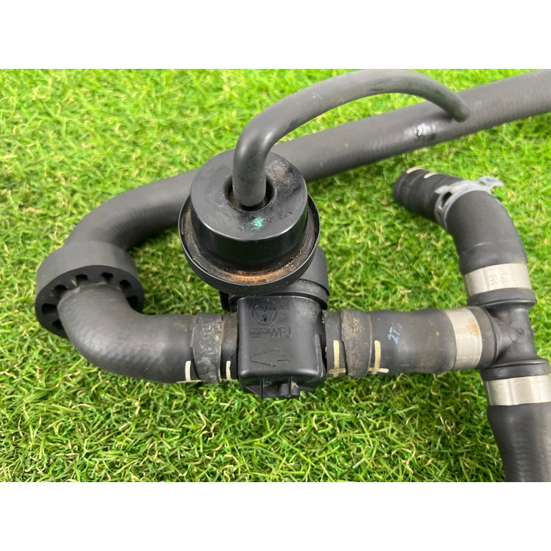 Клапан системы охлаждения (электрика / кнопки) Volkswagen Touareg NF 2012 3.6 7P0122049H