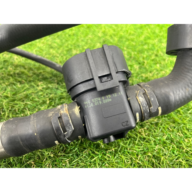 Клапан системы охлаждения (электрика / кнопки) Volkswagen Touareg NF 2012 3.6 7P0122049H