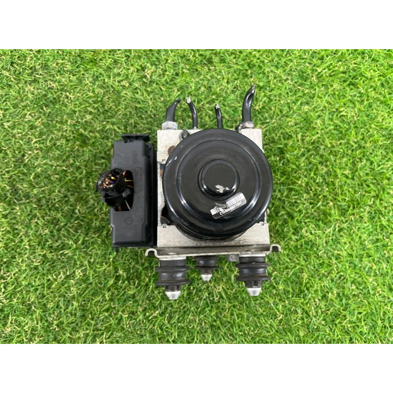 Блок ABS (гальмівна система) Volkswagen Touareg NF 2011 3.6 7P0614517E