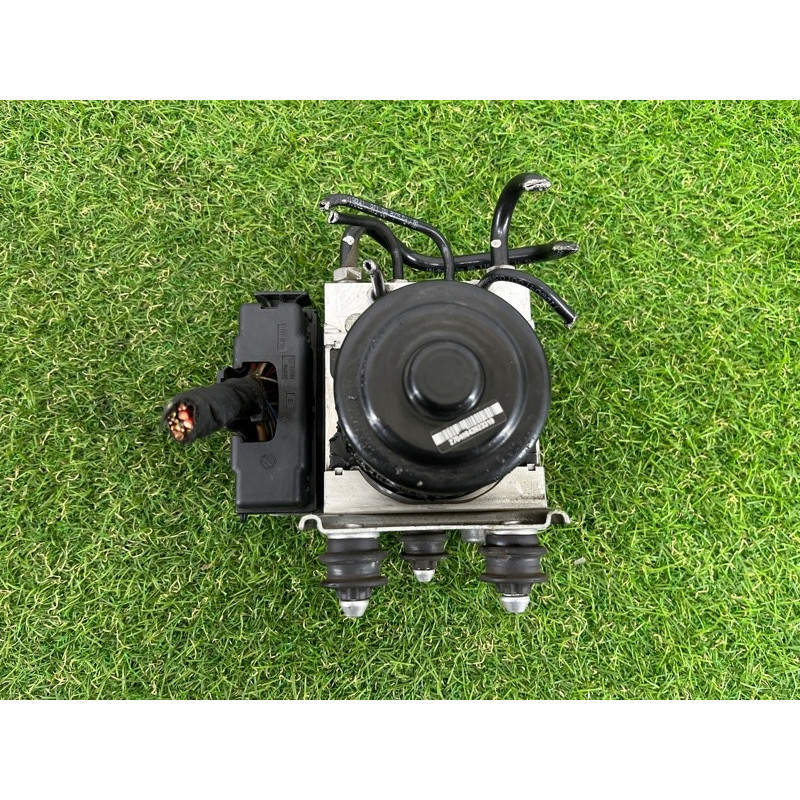 Блок ABS (гальмівна система) Volkswagen Touareg NF 2012 3.0 7P0614517K