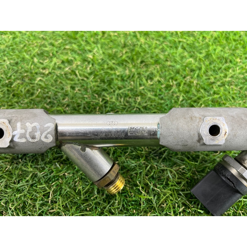 Топливная рампа (топливная система) AUDI Q7 4M 2018 3.0 TFSi 06E130089AF