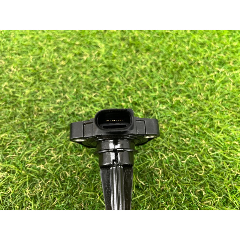 Датчик уровня масла (электрика двигателя) Volkswagen Touareg NF 2011 3.6 03L907660B