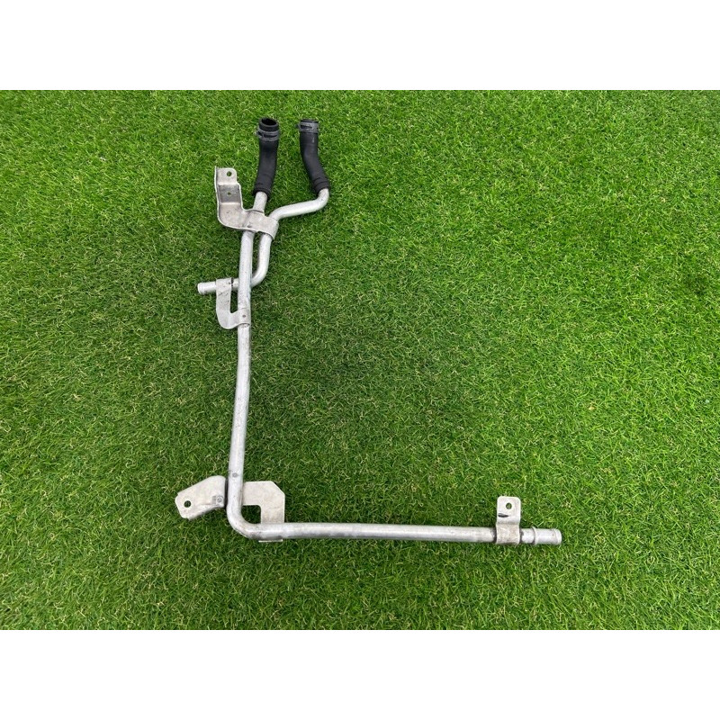 Трубка системы охлаждения (система охлаждения) AUDI Q7 4L 2014 3.0 TFSi CTWB 06E121083H