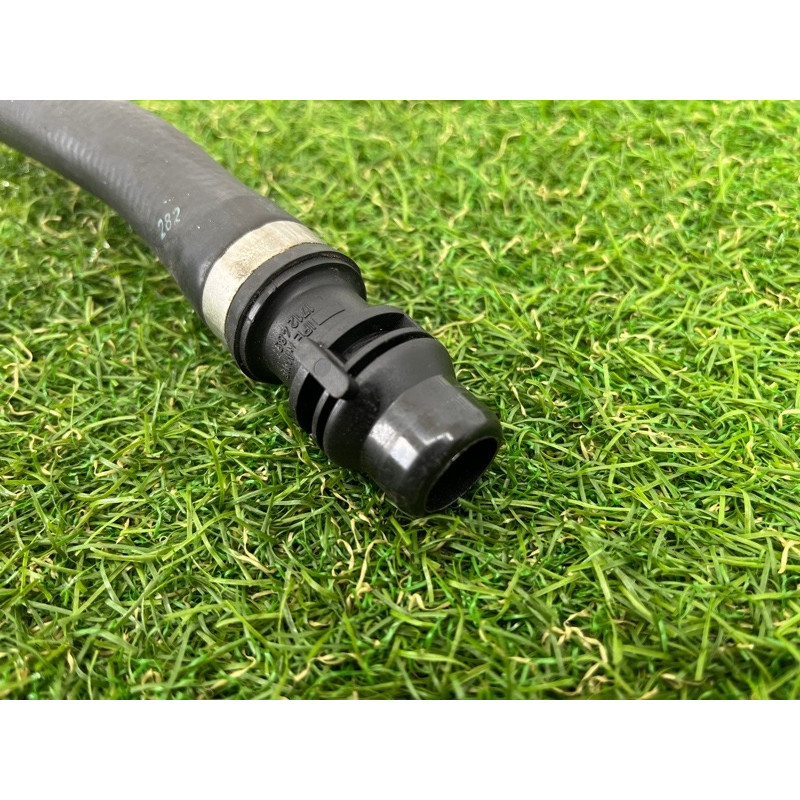 Патрубок (система охлаждения) BMW 4-series F32 2015 2.0 64219208184