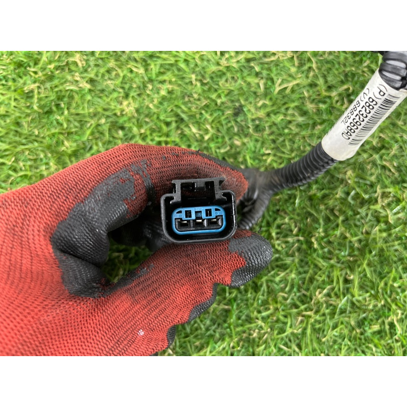 Проводка перемычка (электрика) Jeep Grand Cherokee WK2 2016 3.6 68232968AD