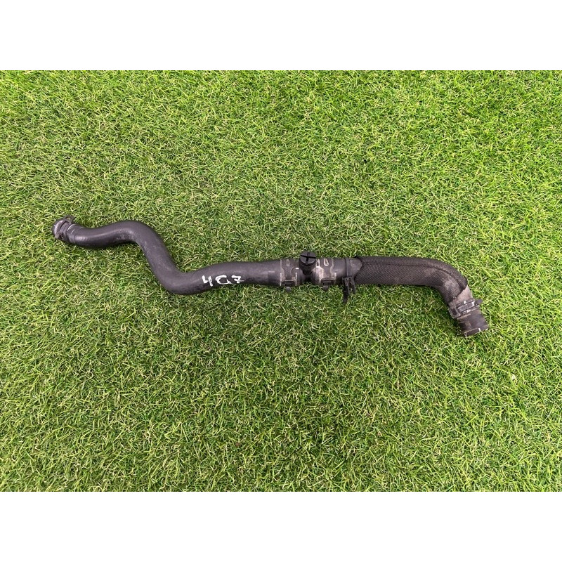 Патрубок (система охлаждения) AUDI Q7 4L 2014 3.0 TFSi CTWB 7L8121051F