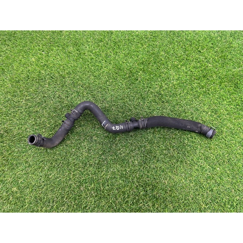 Патрубок (система охлаждения) AUDI Q7 4L 2014 3.0 TFSi CTWB 7L8121070AE