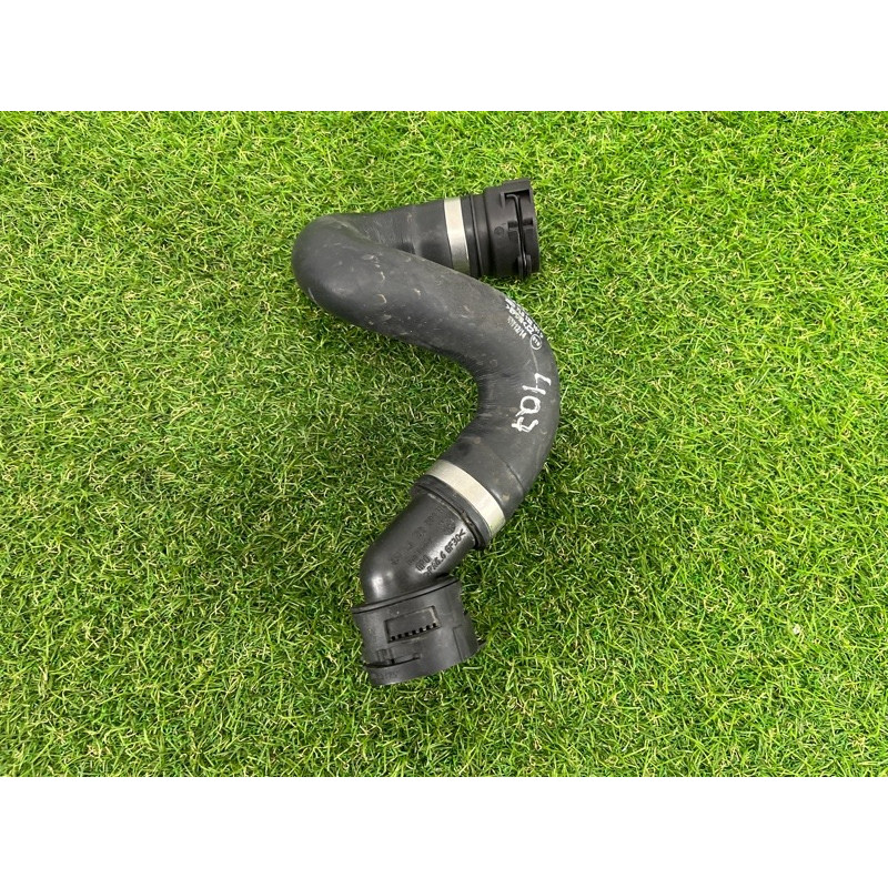 Патрубок (система охлаждения) AUDI Q7 4L 2014 3.0 TFSi CTWB 7L8122101D