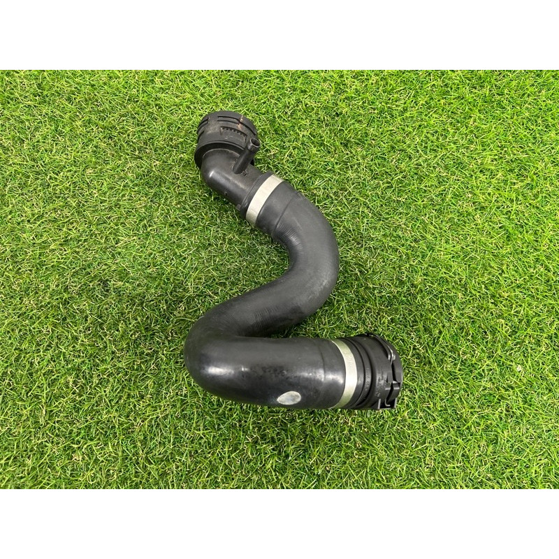 Патрубок (система охлаждения) AUDI Q7 4L 2014 3.0 TFSi CTWB 7L8122101D